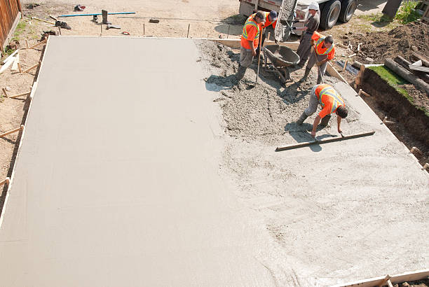 Best Concrete Driveway Installation in Beloit, OH